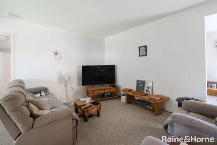 Fifth view of Homely house listing, 32 Foreshore Drive, Urangan QLD 4655