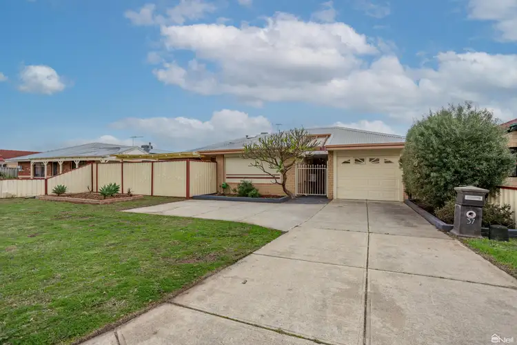 37 Chisholm Circle, Seville Grove WA 6112