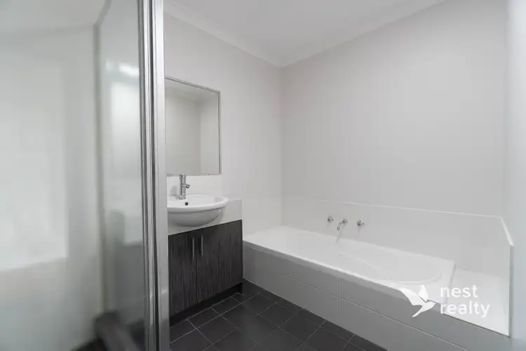 Fifth view of Homely house listing, 1/23 Norseman Approach, Baldivis WA 6171