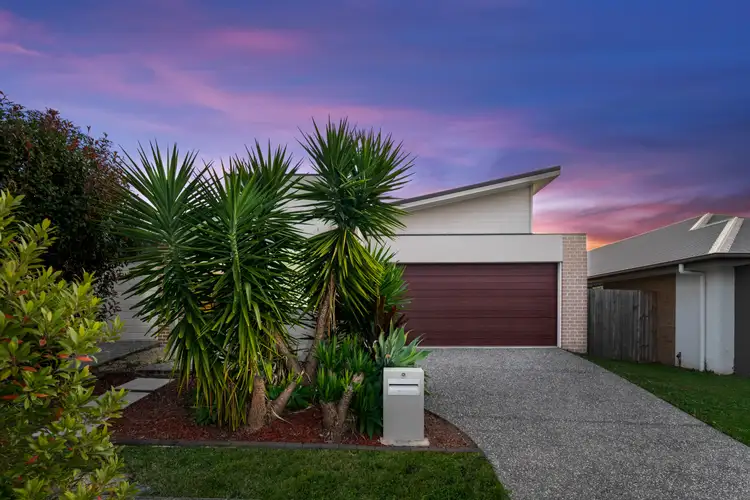 8 Bluestone Drive, Logan Reserve QLD 4133