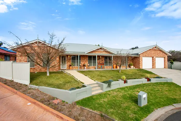 5 Melaleuca Close, Tamworth NSW 2340