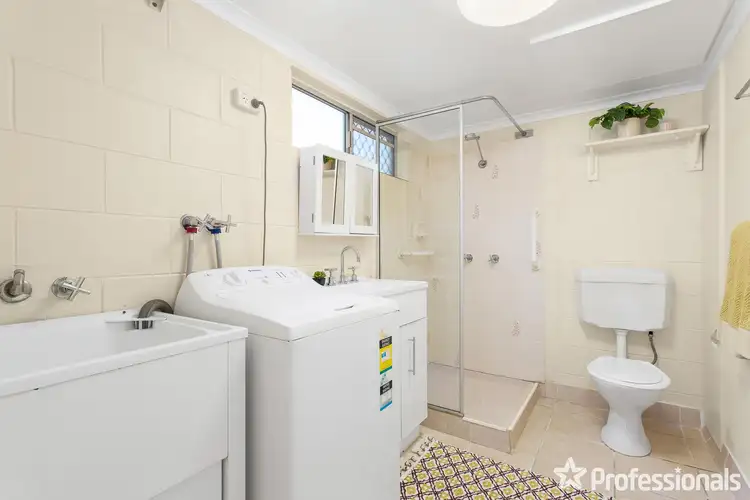 Fifth view of Homely unit listing, 2/116-118 Greenslopes Street, Edge Hill QLD 4870