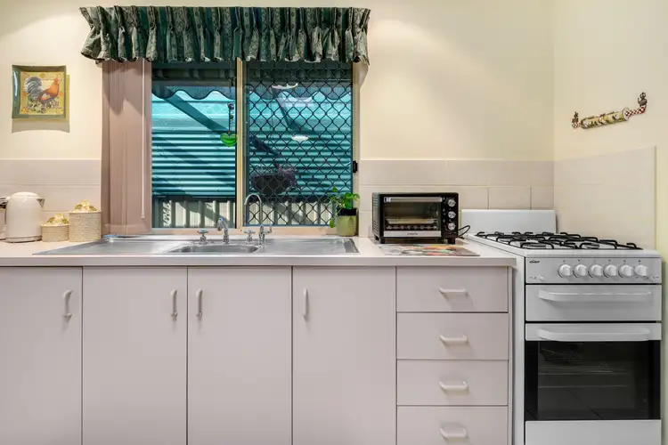 Sixth view of Homely house listing, 5 Barossa Way, Woodcroft SA 5162