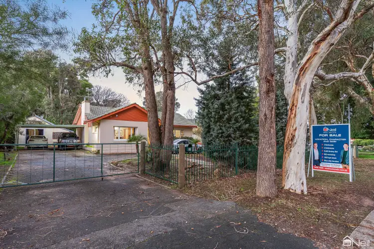 14 Lefroy Road, Mount Nasura WA 6112