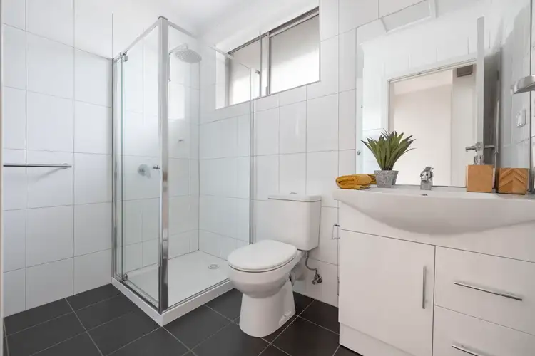 Fourth view of Homely villa listing, 3/53 Hanover Street, Brunswick VIC 3056