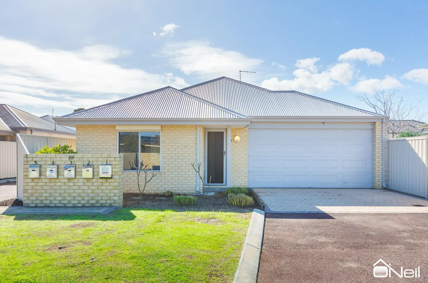 Main view of Homely house listing, 1/39 Little John Road, Armadale WA 6112