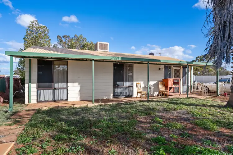 134 Davis Street, Victory Heights WA 6432