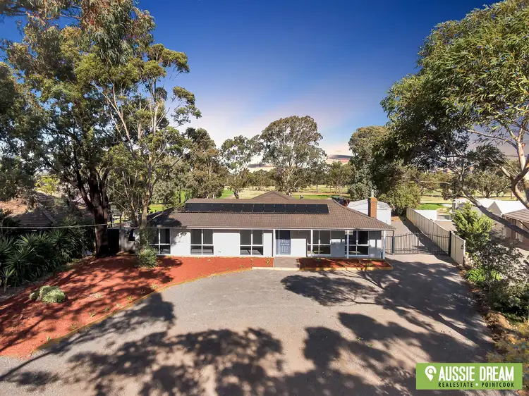 19 Cameron Court, Kurunjang VIC 3337