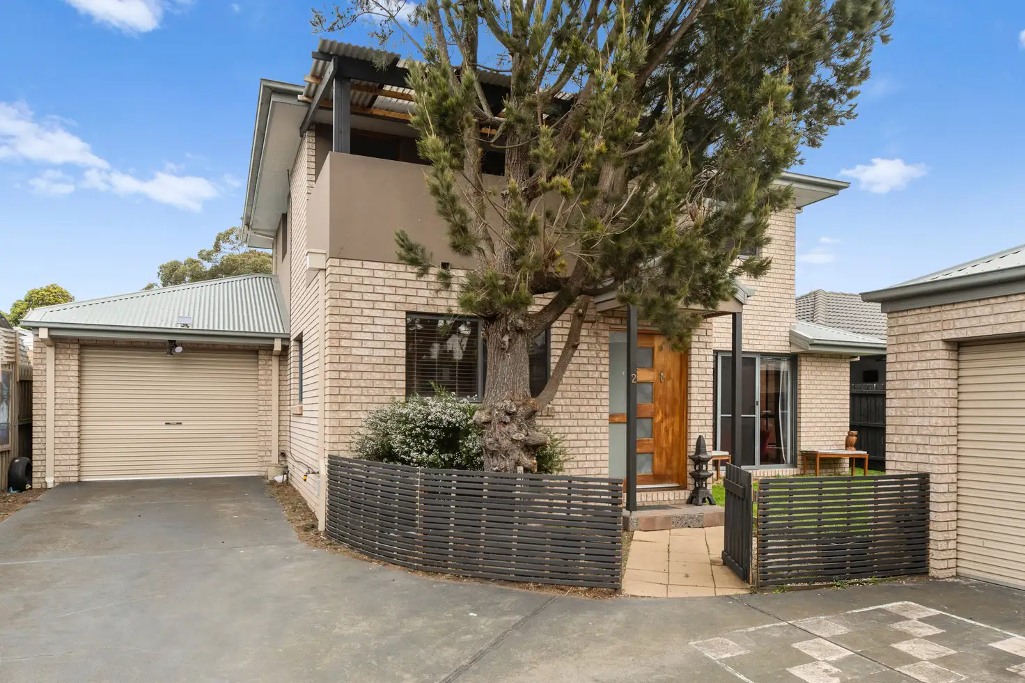 Main view of Homely townhouse listing, 2/12 Cambridge Street, Frankston VIC 3199