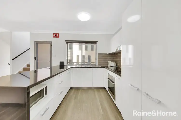 Fifth view of Homely unit listing, 11/7 VIEW STREET, West Gladstone QLD 4680