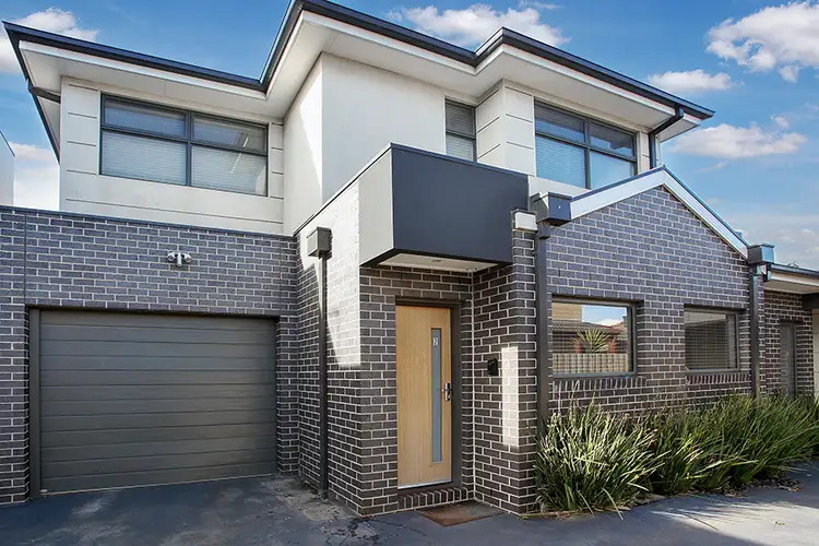 2/287 Blackshaws Road, Altona North VIC 3025