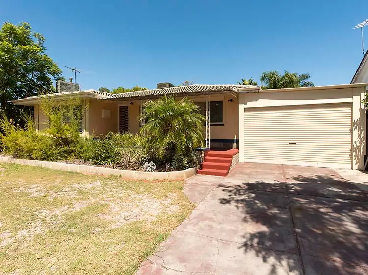 Main view of Homely house listing, 11 Tullamore Avenue, Thornlie WA 6108