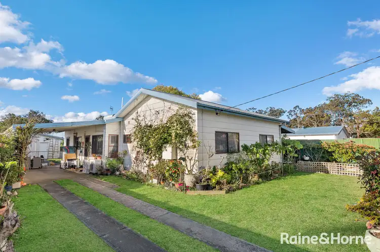 113 West Birriley Street, Bomaderry NSW 2541