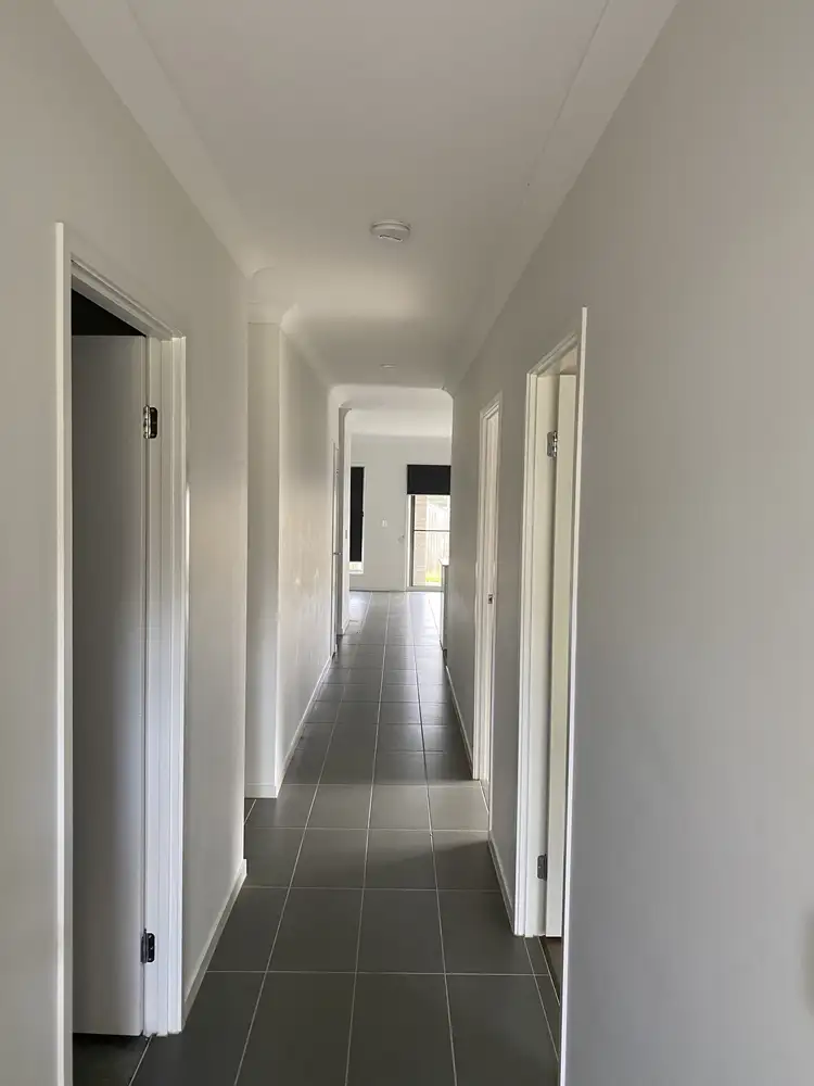 Second view of Homely house listing, 7 Sandy Close, Browns Plains QLD 4118