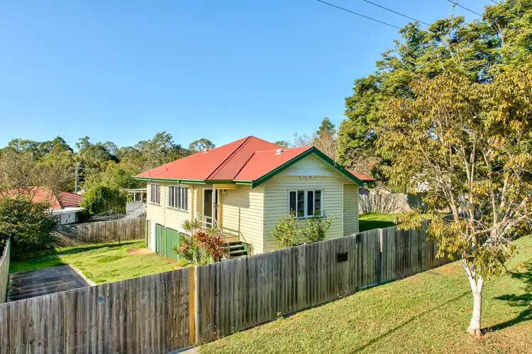 90 Woking Street, Keperra QLD 4054