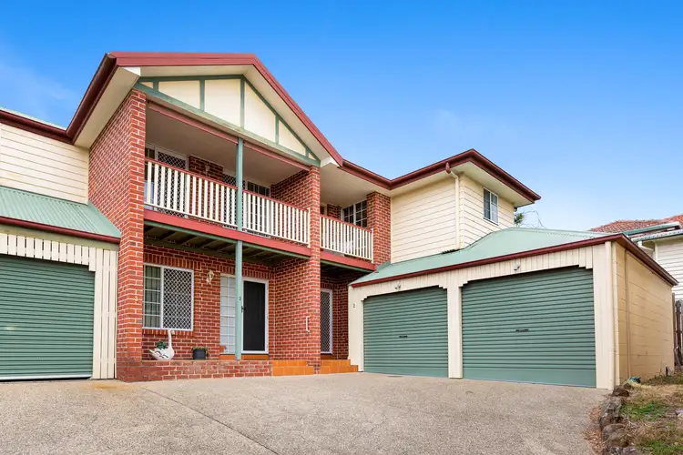 2/107 Hawthorne Road, Hawthorne QLD 4171