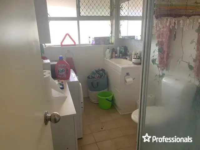 Sixth view of Homely unit listing, 8/15 Carter Street, Geraldton WA 6530