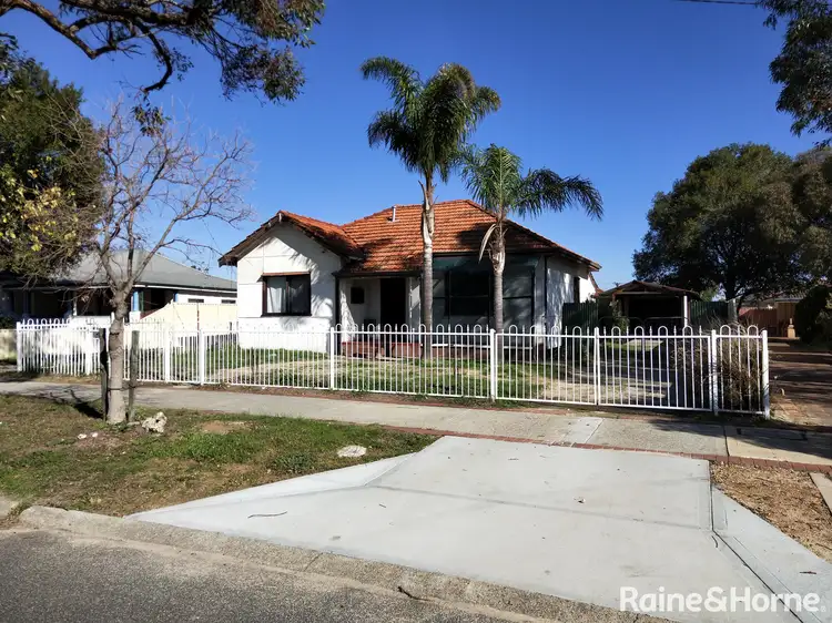9 Wellaton Street, Midvale WA 6056