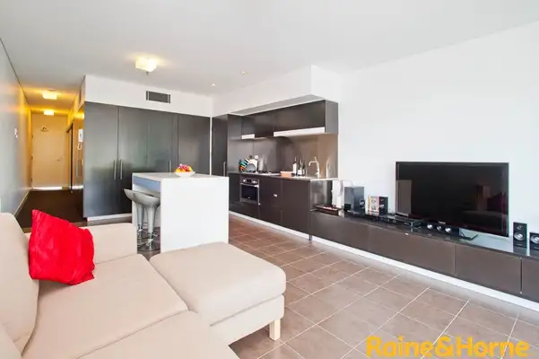 28/1 Alexandra Street