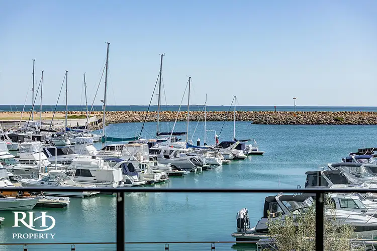 13/9 Coromandel Approach, North Coogee WA 6163