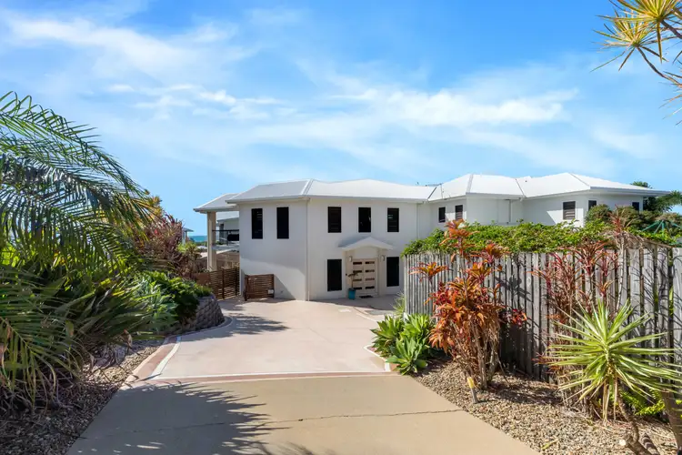 11 Coral Ridge Drive, Eimeo QLD 4740