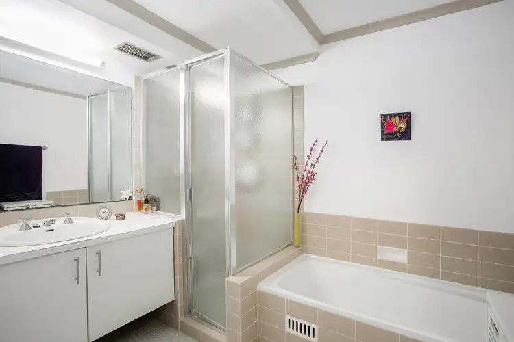 Fifth view of Homely apartment listing, 2/250 Longueville Road, Lane Cove NSW 2066