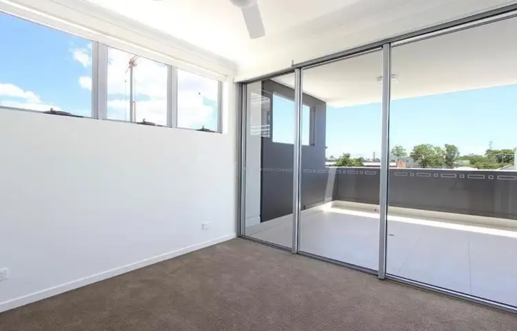 Fifth view of Homely unit listing, 405/13-15 Isedale Street, Wooloowin QLD 4030