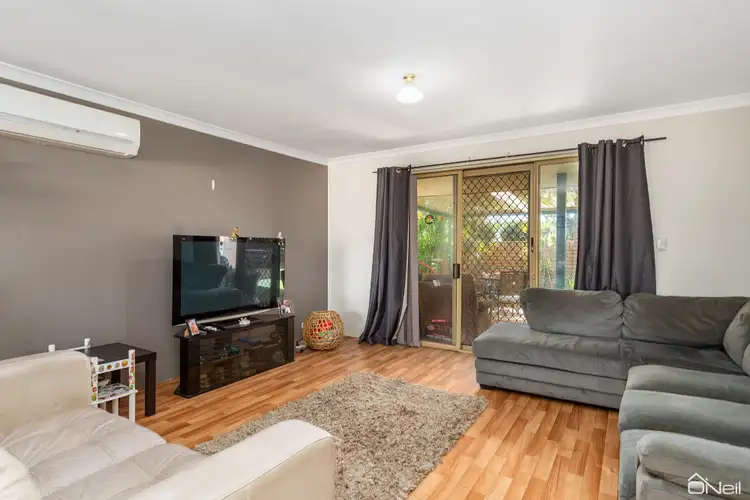 Seventh view of Homely house listing, 2/11 Stott Close, Armadale WA 6112