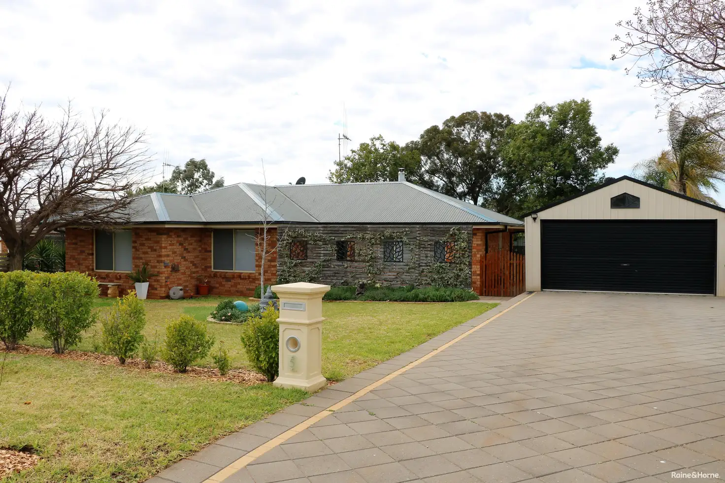 Main view of Homely house listing, 5 John Curtin Street, Parkes NSW 2870