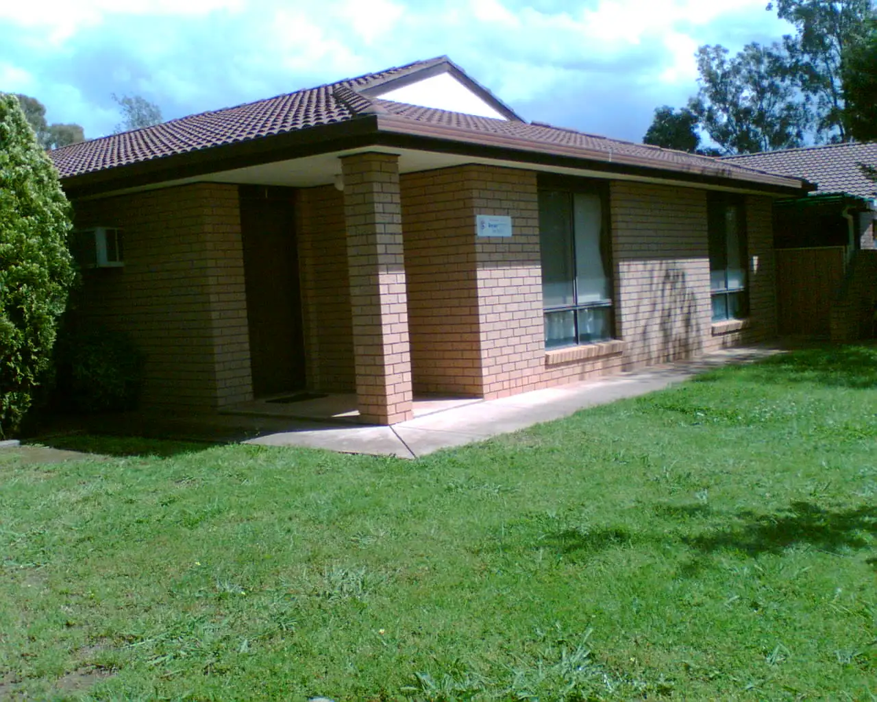 Main view of Homely unit listing, 1/33 Wren Street, Mount Austin NSW 2650
