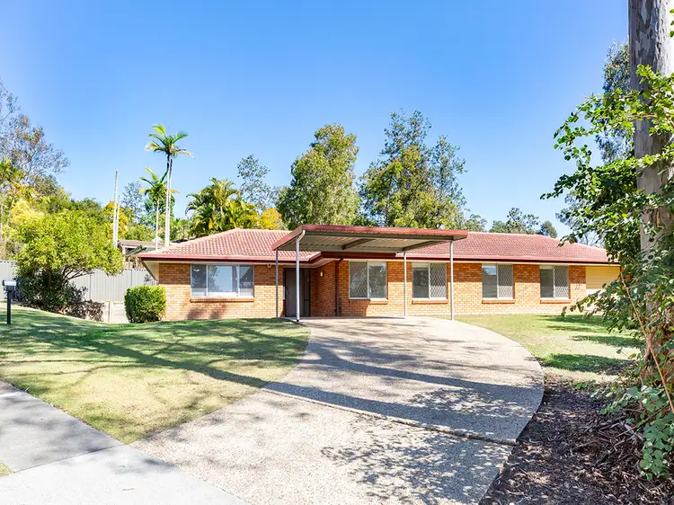 11 Pinkwood Street, Bellbowrie QLD 4070