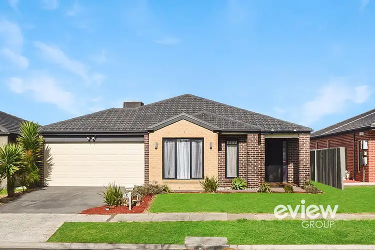 15 Northumbria Street, Cranbourne East VIC 3977