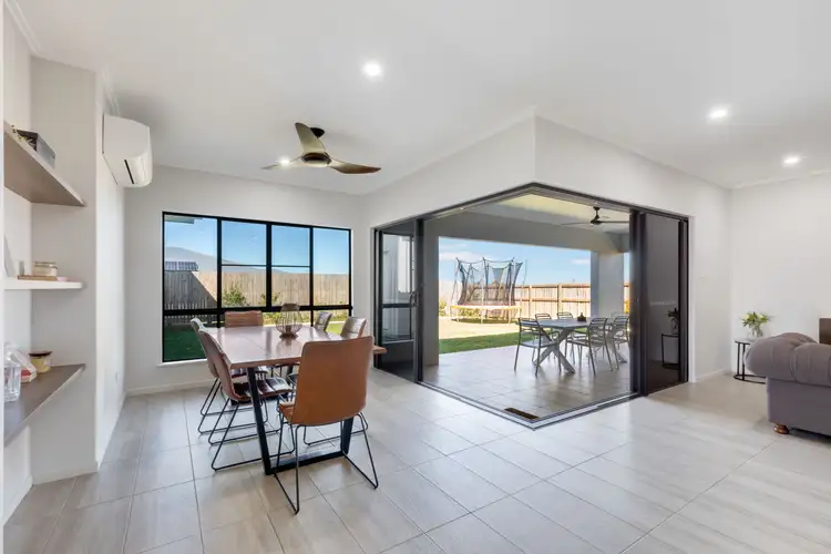 Seventh view of Homely house listing, 9 Palmetto Crescent, Rural View QLD 4740