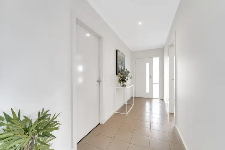 Fourth view of Homely house listing, 37 Kinglake Drive, Manor Lakes VIC 3024