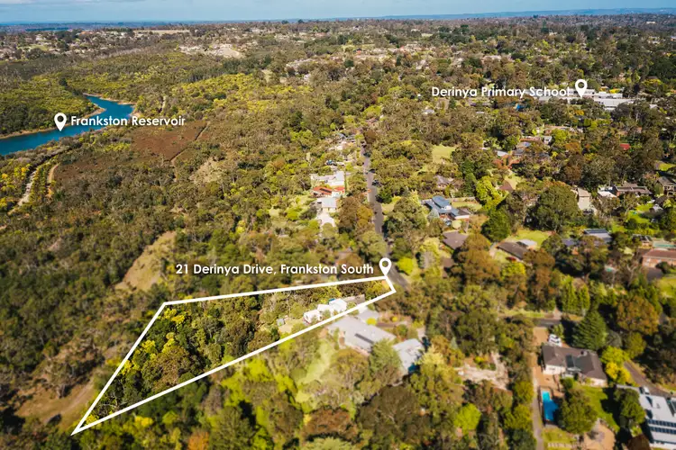 21 Derinya Drive, Frankston South VIC 3199