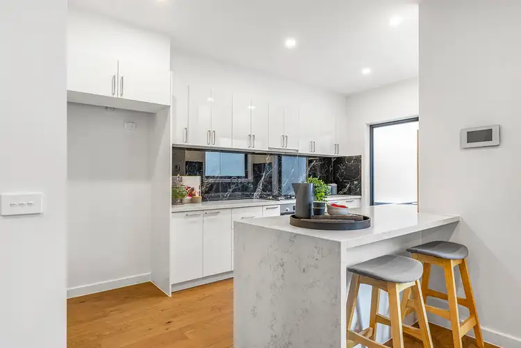 Sixth view of Homely townhouse listing, 2/133 Huntingdale Road, Oakleigh VIC 3166