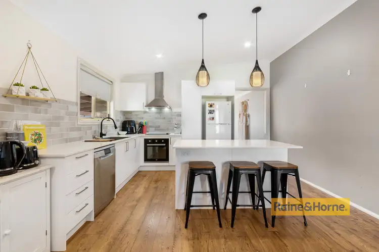 90 McEvoy Avenue, Umina Beach NSW 2257