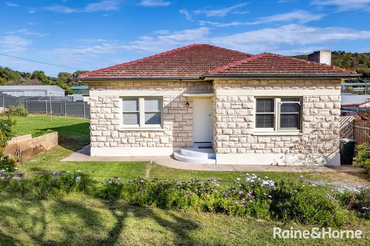 27 Angas St, Port Lincoln SA 5606