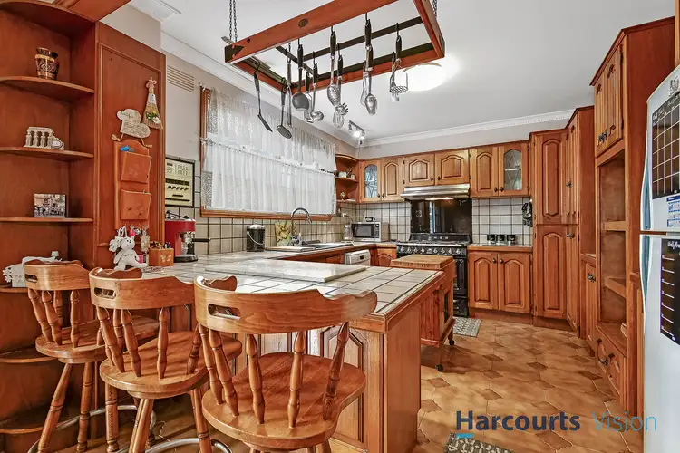 Second view of Homely house listing, 7 Suda Court, Avondale Heights VIC 3034