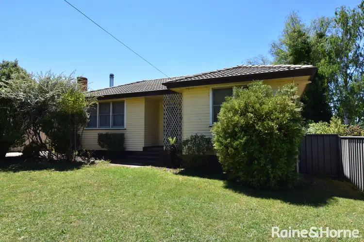37 Adina Crescent, Orange NSW 2800