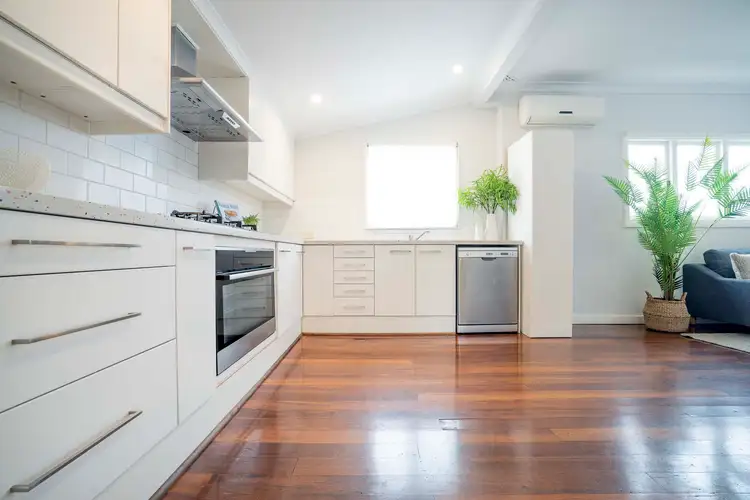 7 Viscount Road, Morley WA 6062