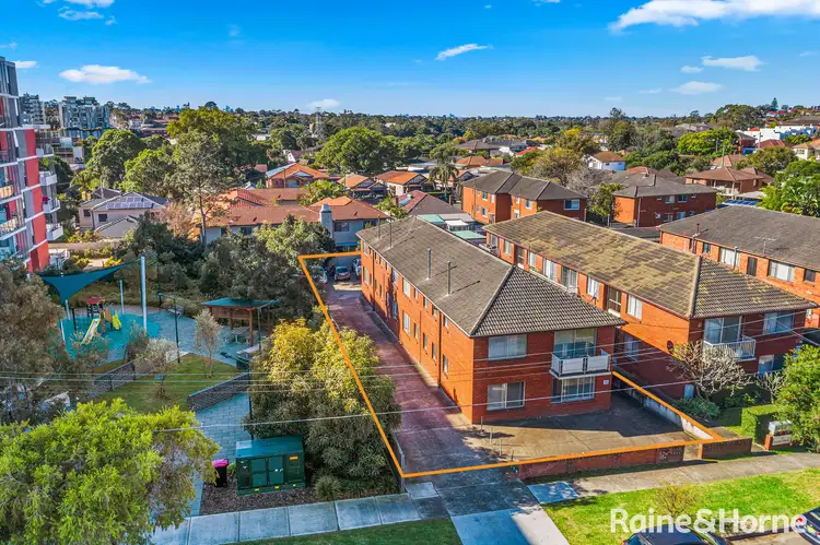 10 Canton Street, Canterbury NSW 2193