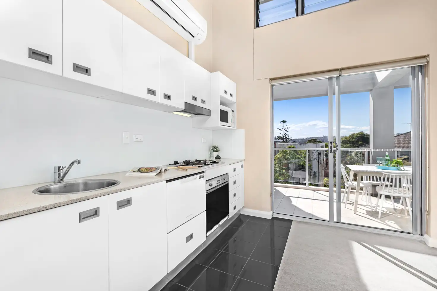 Main view of Homely apartment listing, 18/20 Kingsway, Dee Why NSW 2099