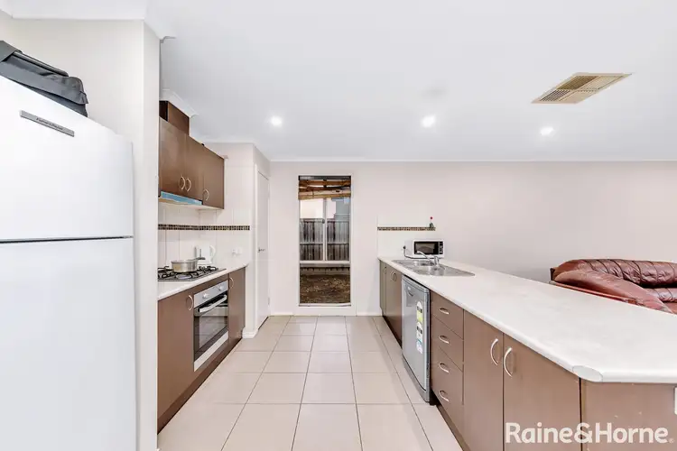 Fifth view of Homely house listing, 25 Dan Morgan Drive, Cranbourne East VIC 3977