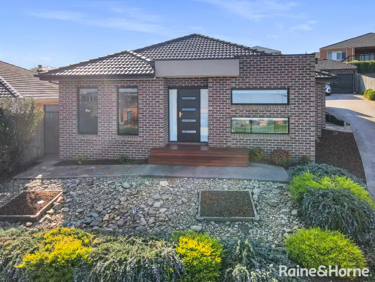 1/46 Backhaus Avenue, Sunbury VIC 3429