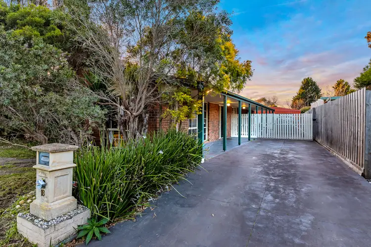Second view of Homely house listing, 16 Conway Court, Cranbourne VIC 3977