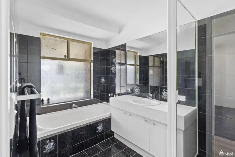 Seventh view of Homely house listing, 52 Riverside Lane, Seville Grove WA 6112