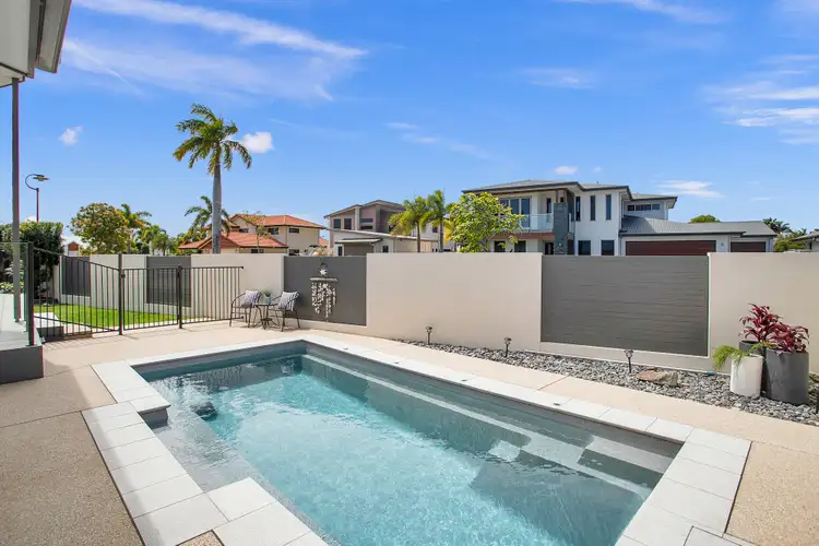 Second view of Homely house listing, 2 Rosemoor Court, Glenella QLD 4740