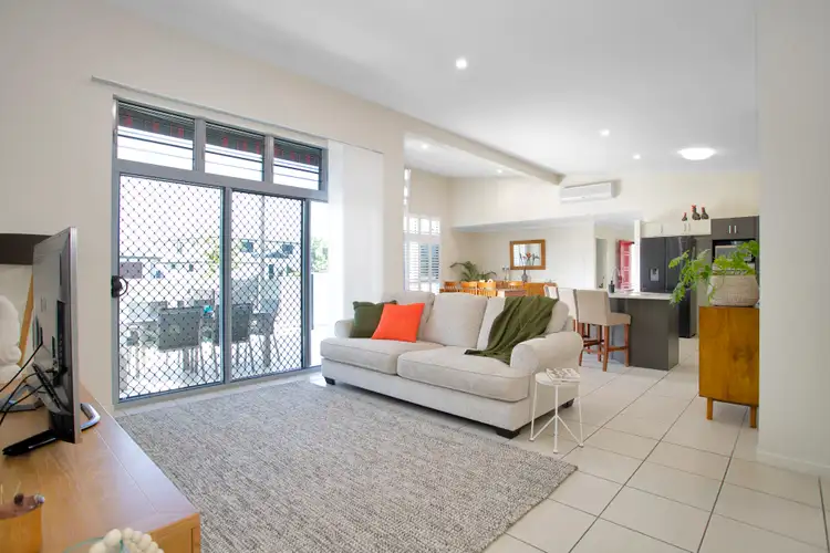 Seventh view of Homely house listing, 2 Rosemoor Court, Glenella QLD 4740