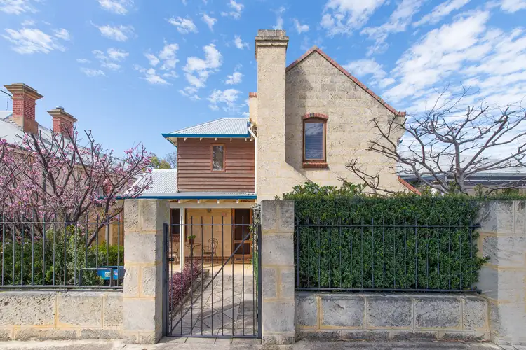 68 Duke Street, East Fremantle WA 6158